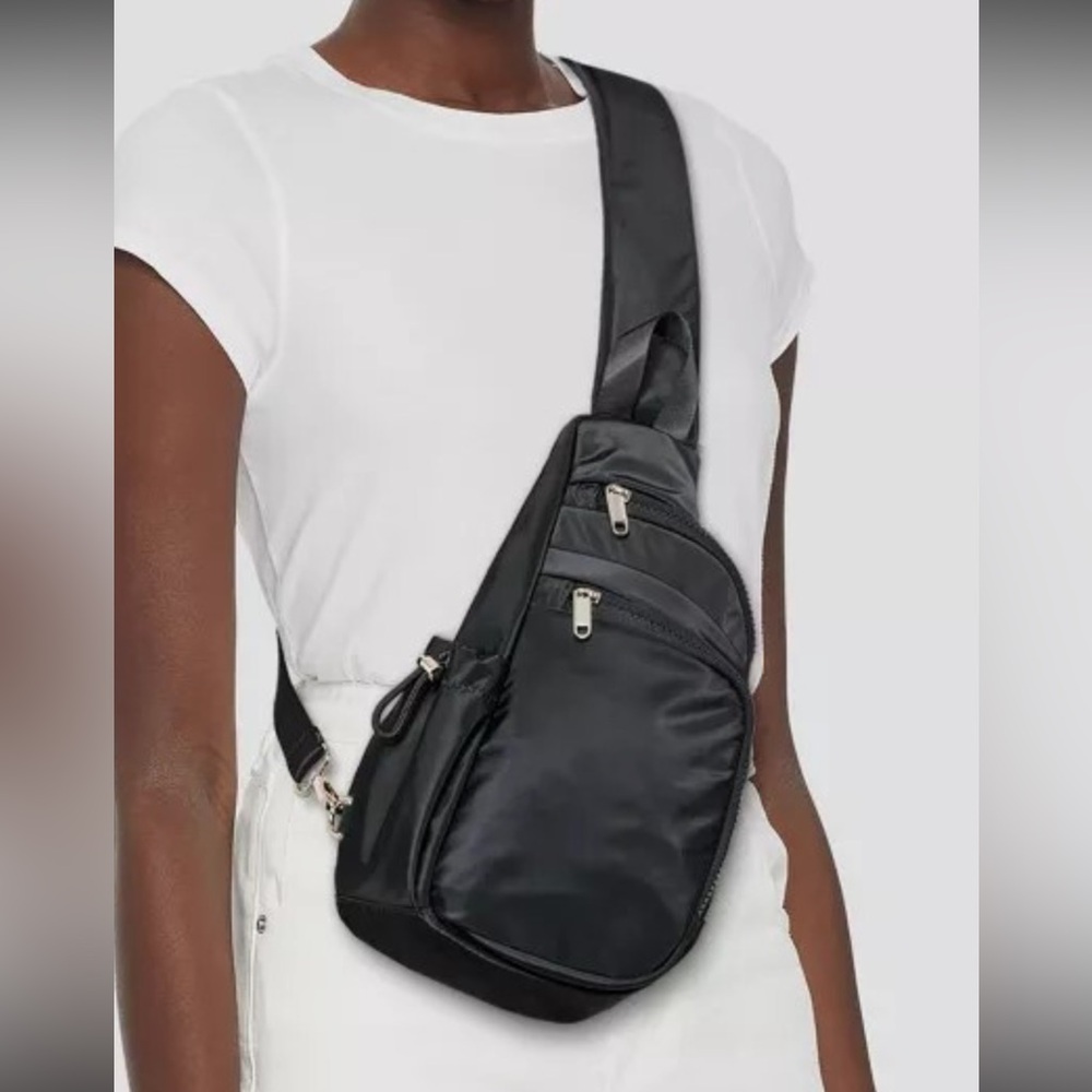 Wild Fable Black Polyester Adjustable Strap Sling Bag
